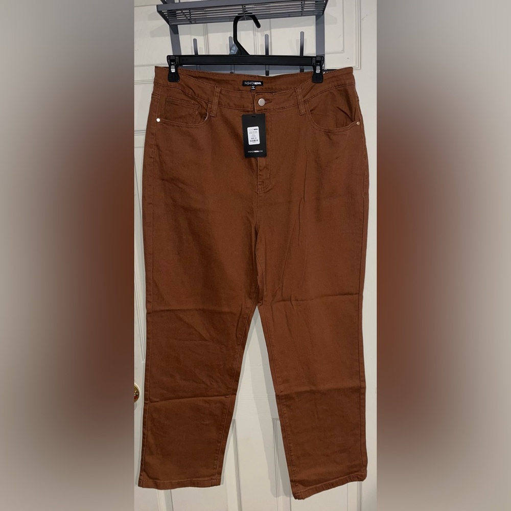 Fashion Nova Brown High Rise Straight Leg Jeans